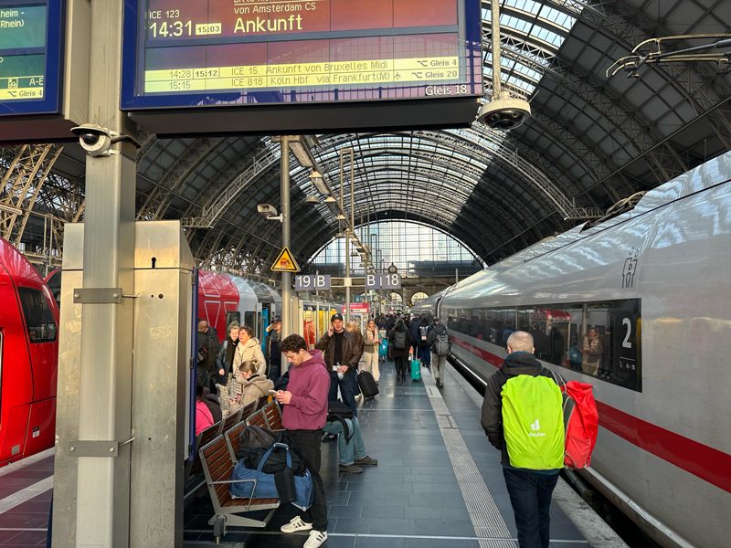 ICE naar Frankfurt
